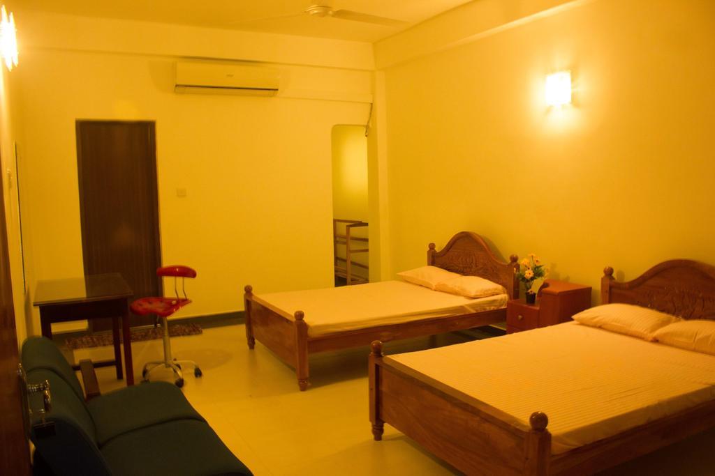 Hotel Senora Kataragama Habitación foto
