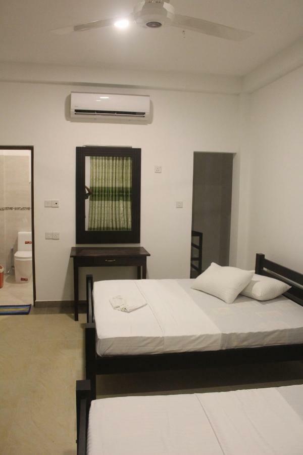 Hotel Senora Kataragama Exterior foto
